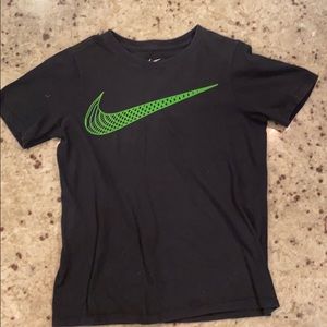 Nike tee shirt